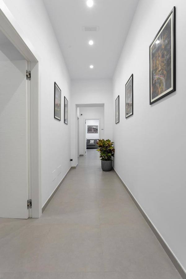 Hsuites Luxury B&B Castellammare di Stabia Exterior photo