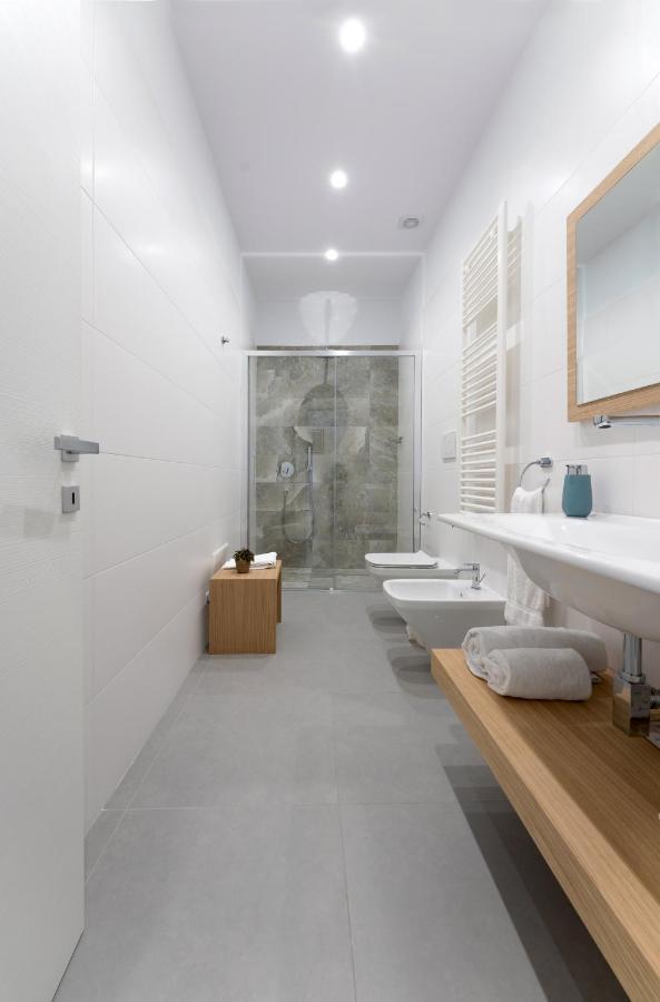 Hsuites Luxury B&B Castellammare di Stabia Exterior photo