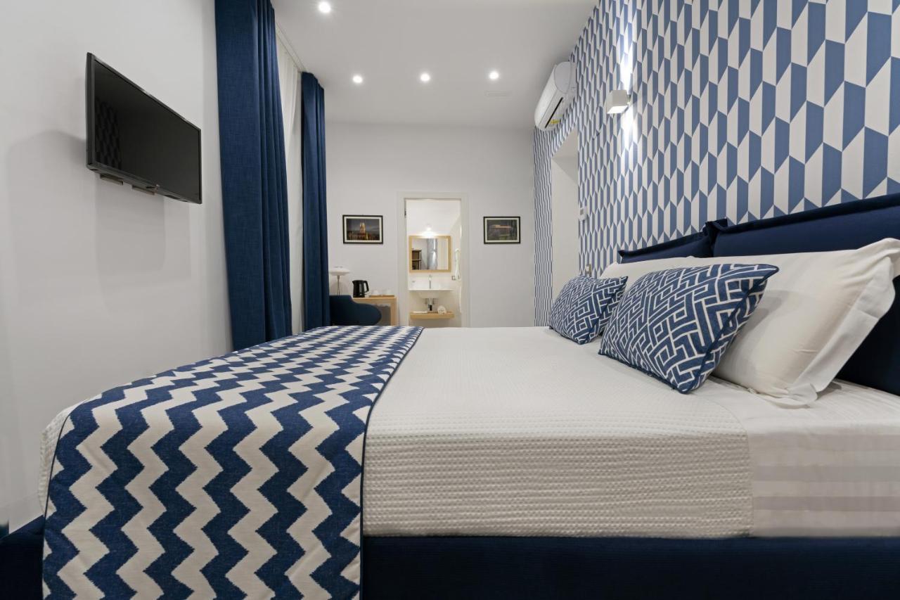 Hsuites Luxury B&B Castellammare di Stabia Exterior photo