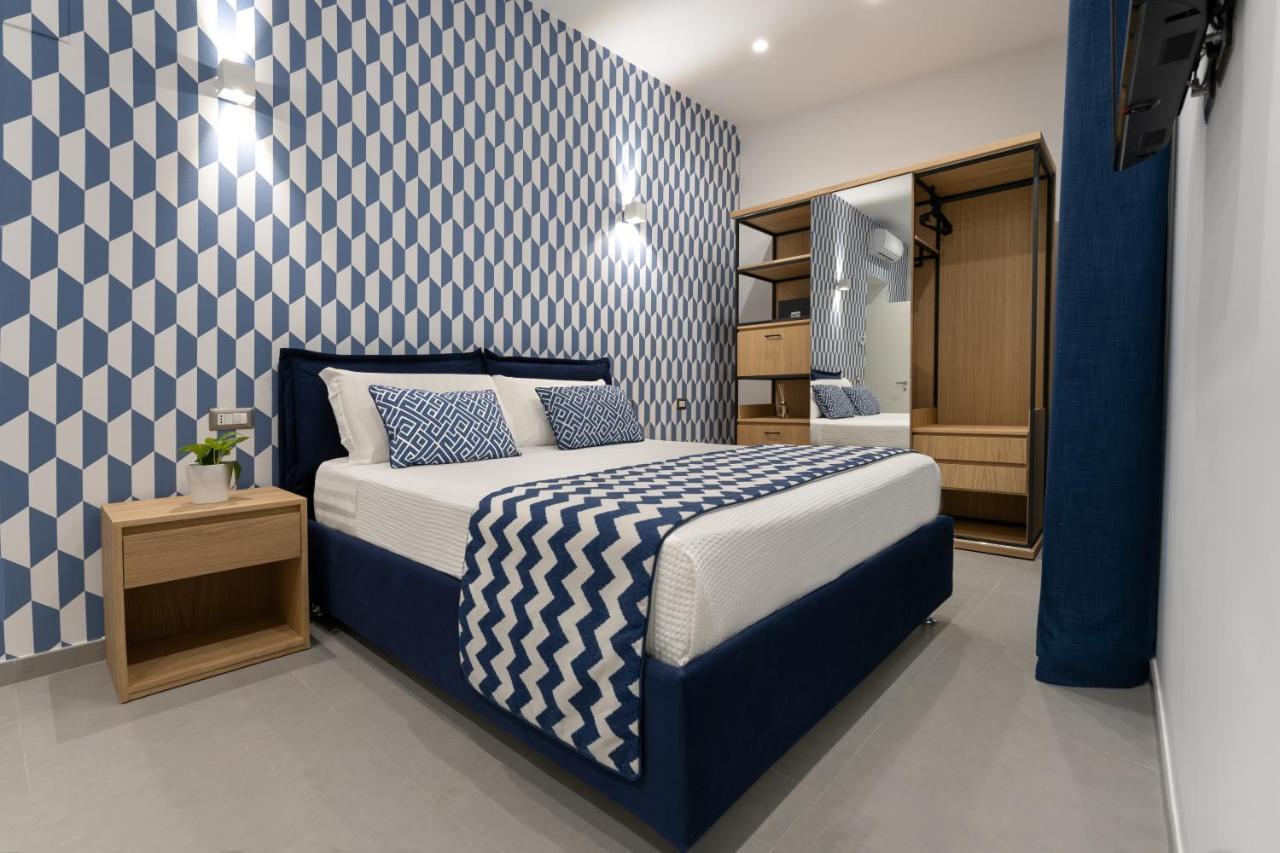 Hsuites Luxury B&B Castellammare di Stabia Exterior photo