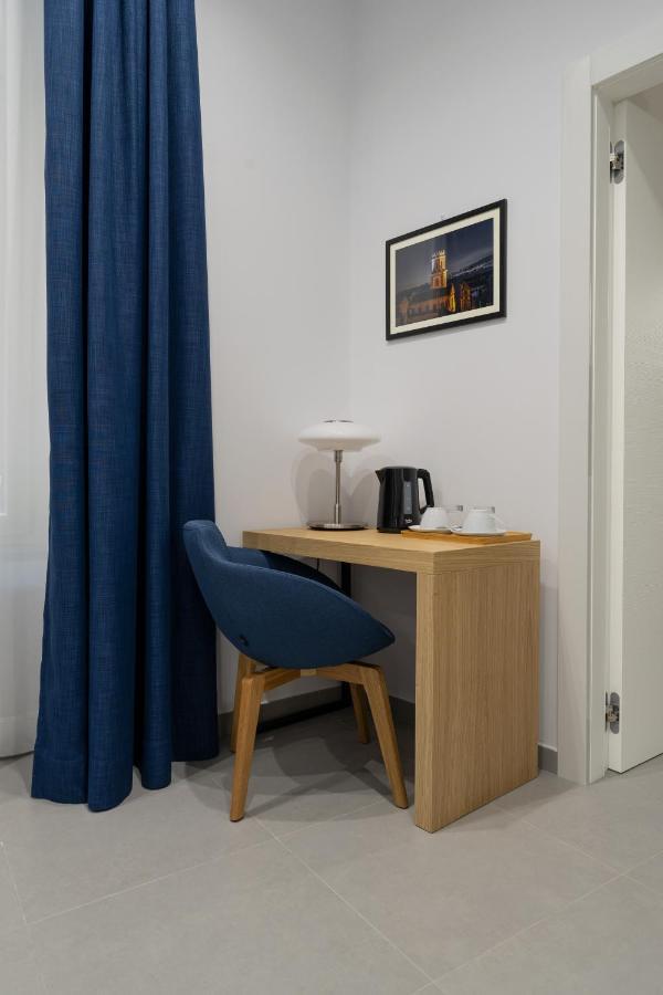 Hsuites Luxury B&B Castellammare di Stabia Exterior photo