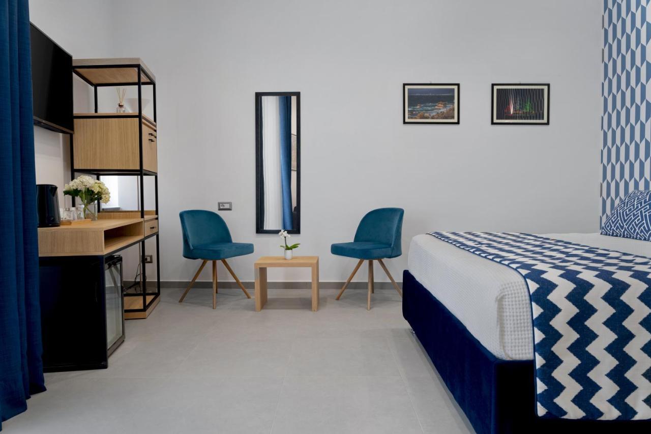 Hsuites Luxury B&B Castellammare di Stabia Exterior photo